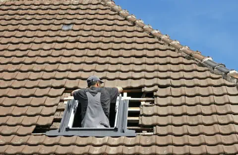 Pose de velux - Manéglise